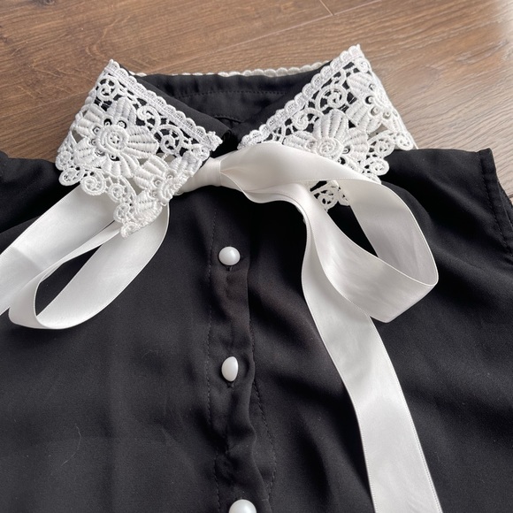 SHEIN Sleeveless Blouse - Picture 3 of 3